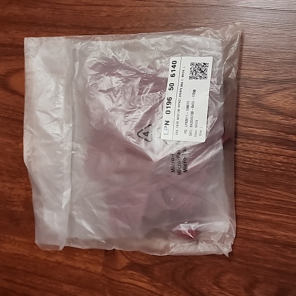 Fabletics- Faye Medium Impact Sports Bra - Picture 3 of 4